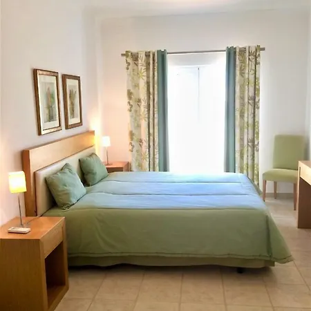 Quinta Da Encosta Velha Semesterbostad Budens