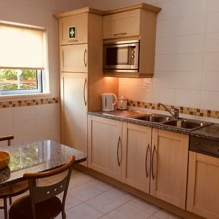 Ferienhaus Quinta Da Encosta Velha *