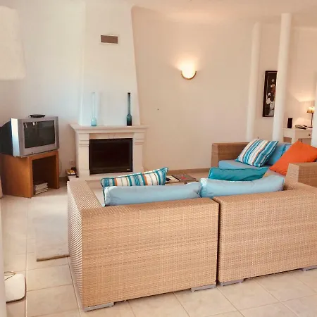 Holiday home Quinta Da Encosta Velha Budens